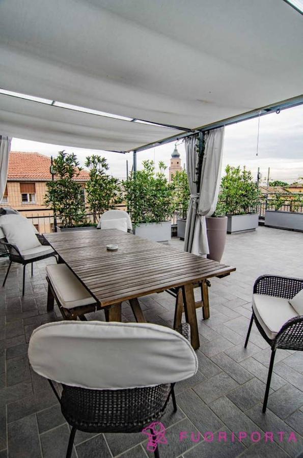 Vivi Parma Dall Alto Apartamento Exterior foto